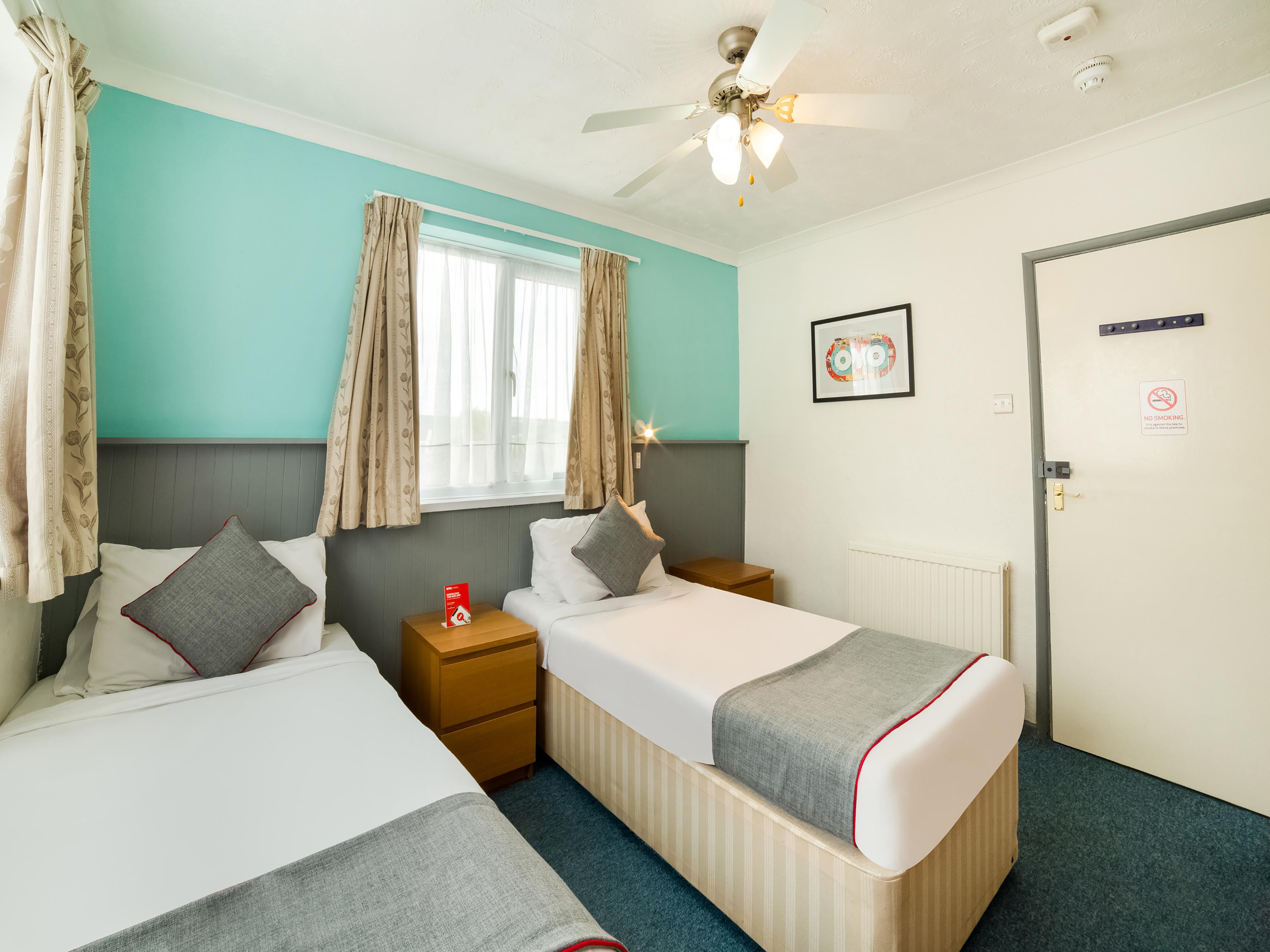 Marina Hotel Sandown Luaran gambar