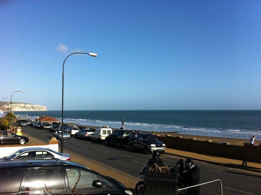 Marina Hotel Sandown Luaran gambar